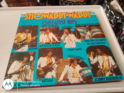 Showaddywaddy greatest hits - greatest,