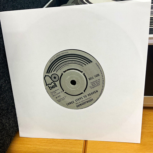Showaddywaddy three steps to - showaddywaddy,